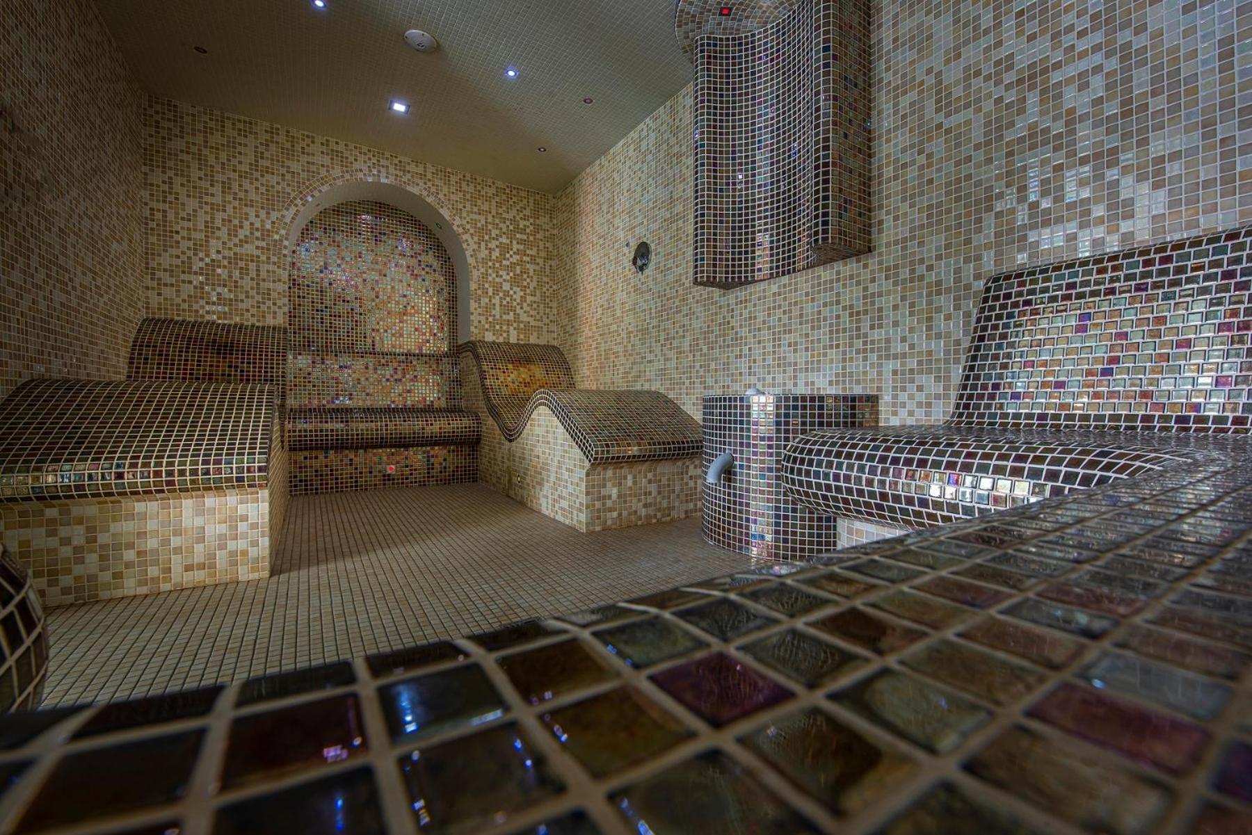 Wellness Hotel Vinnay Bagian luar foto